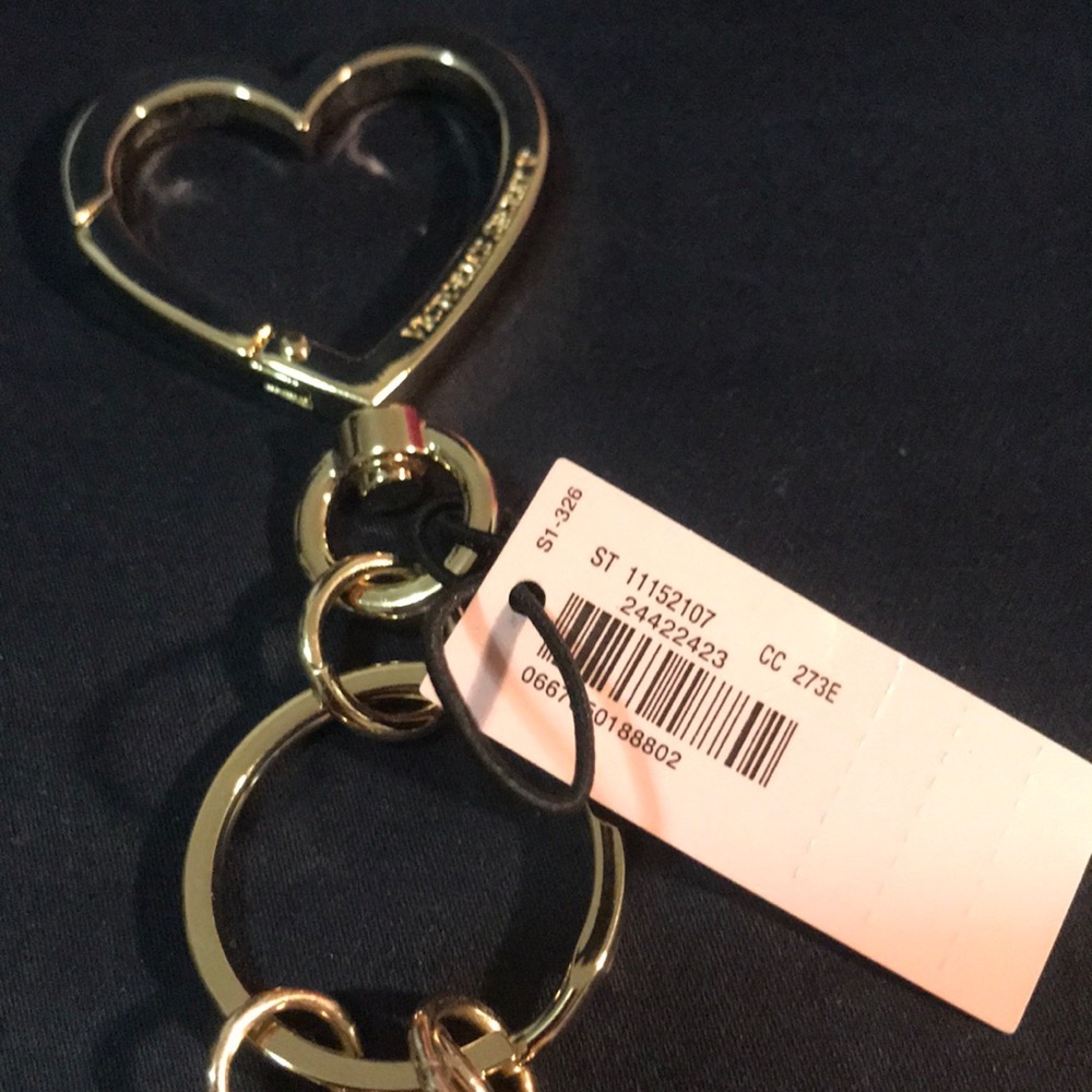 VS Keychain - Picture 3 of 3